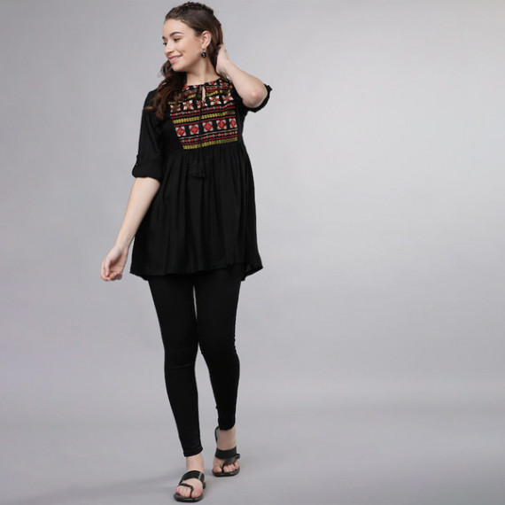 https://wayedge.in/products/women-black-solid-tunic