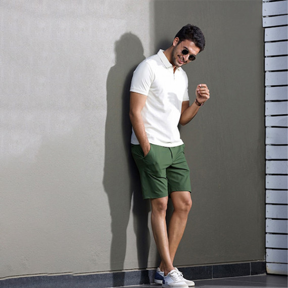 https://wayedge.in/products/men-green-stretch-chino-shorts