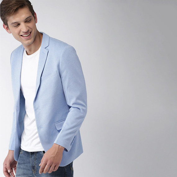 https://wayedge.in/products/men-blue-solid-single-breasted-knitted-blazer