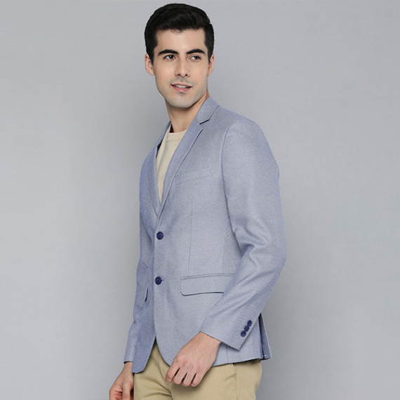 https://wayedge.in/products/men-blue-self-design-textured-regular-fit-smart-casual-blazer